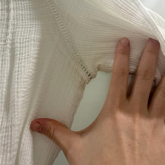 Faherty Willa Ruffled Blouse - Picture 3 of 4